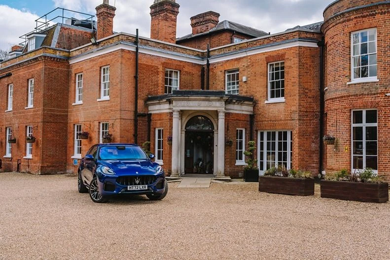 Hendy Maserati Showcases at Ascot